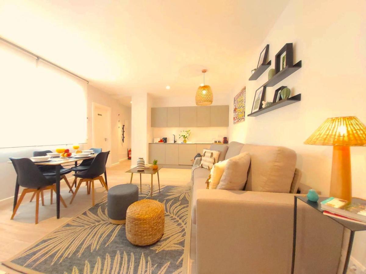 Apartamento Nuevo y Reformado al lado de la Gran Vía Madrileña Exterior foto